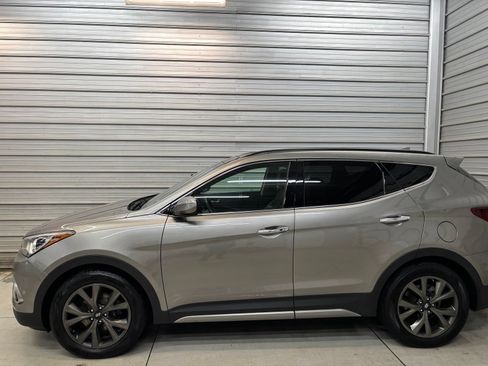 Used 2017 Hyundai Santa Fe Sport w/ Cargo Package AWD/4WD image 11