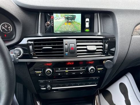 Used 2016 BMW X3 xDrive28i AWD/4WD image 32
