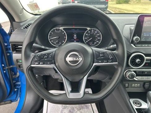 Used 2024 Nissan Sentra SV image 14