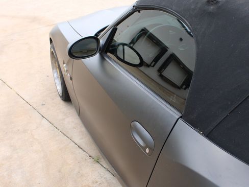 Used 2006 BMW M Roadster RWD image 40