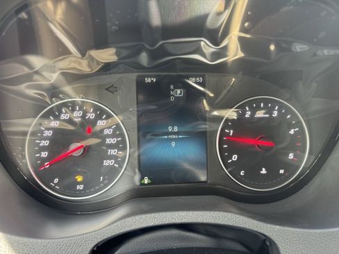 Used 2024 Mercedes-Benz Sprinter 144 Cargo image 27