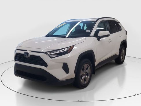Certified 2024 Toyota RAV4 XLE w/ Convenience Package image 3
