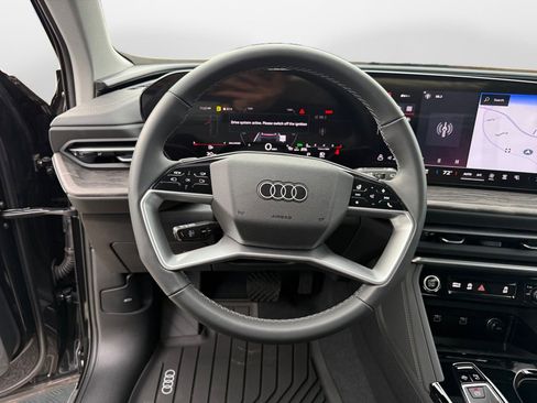 New 2025 Audi Q5 Prestige image 10