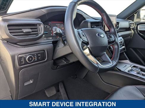 Certified 2023 Ford Explorer ST-Line w/ Class IV Trailer Tow Package image 12