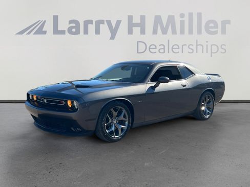 Used 2016 Dodge Challenger R/T w/ Sound Group image 1