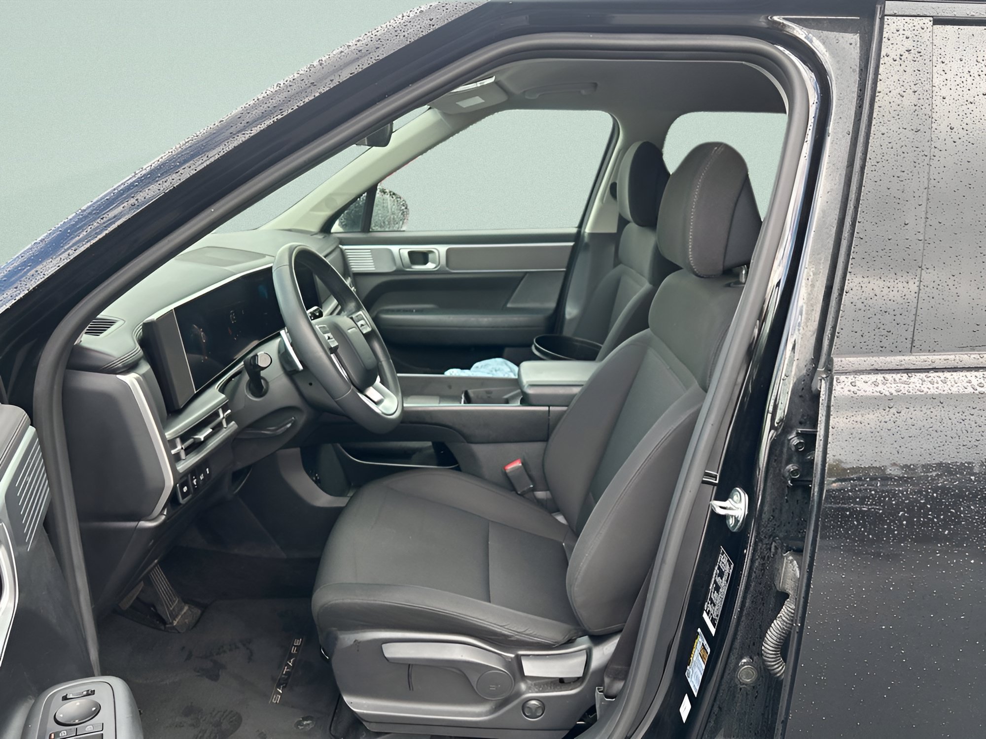 Used 2024 Hyundai Santa Fe SE AWD/4WD image 18