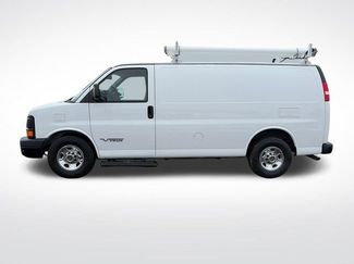 Used 2014 Chevrolet Express 2500 RWD video 3