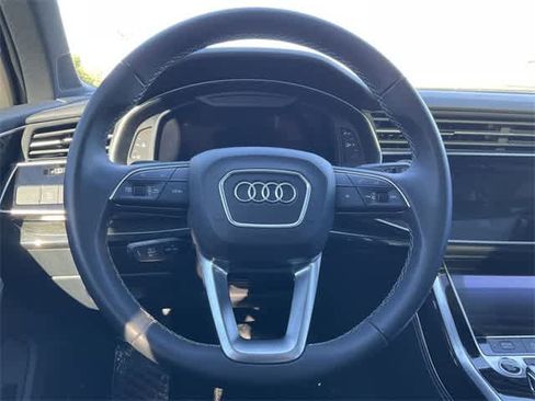 Used 2025 Audi Q7 2.0T Premium Plus image 19