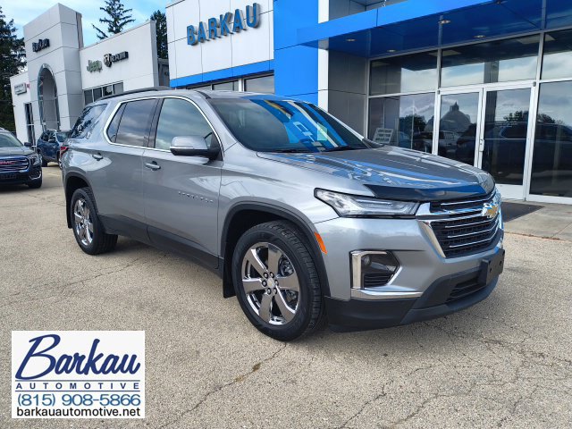 Used 2024 Chevrolet Traverse LT AWD/4WD image 1