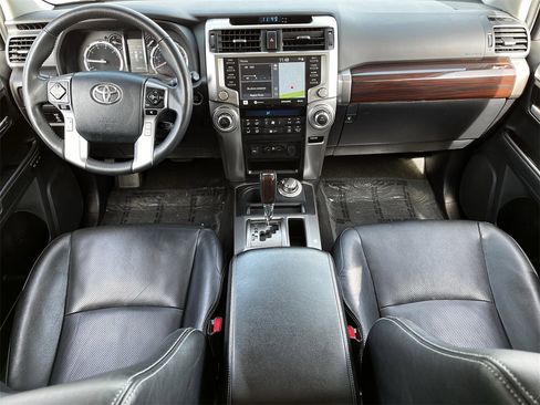 Used 2021 Toyota 4Runner Limited image 9