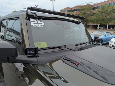 Used 2025 Ford Bronco Raptor AWD/4WD image 13