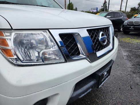 Used 2016 Nissan Frontier SV RWD image 27