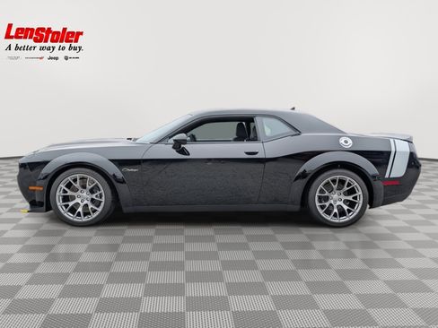 Used 2023 Dodge Challenger SRT Hellcat Redeye image 2