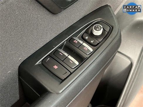 Used 2025 Subaru Forester Premium w/ Convenience Package #2 image 27