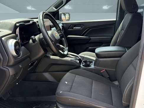 Certified 2023 Chevrolet Colorado LT w/ LT Convenience Package II RWD image 4