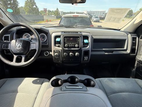 Used 2014 RAM 1500 Tradesman AWD/4WD image 3
