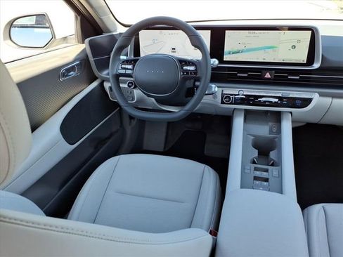 New 2025 Hyundai Ioniq 6 SEL RWD image 4