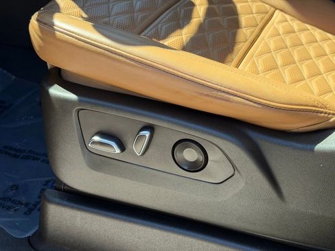 Used 2022 Cadillac Escalade ESV Sport w/ Touring Package image 32