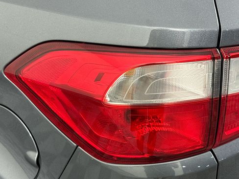 Used 2018 Ford EcoSport S FWD image 33