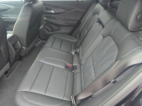 New 2026 Buick Envista Avenir image 9