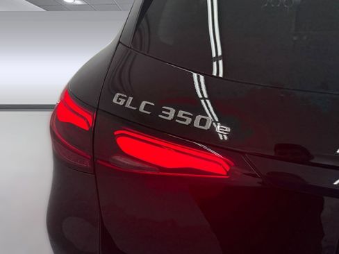 Certified 2025 Mercedes-Benz GLC 350e GLC 350e image 11