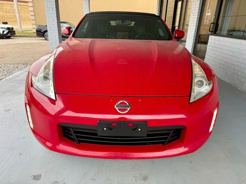 Used 2015 Nissan 370Z Touring Sport RWD image 8