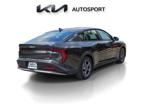 New 2026 Kia K4 FWD image 8