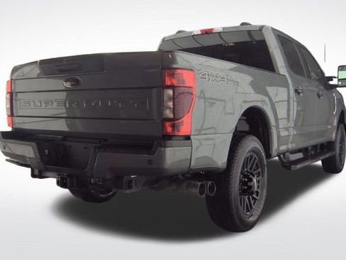 Used 2022 Ford F350 XLT w/ Black Appearance Package image 5