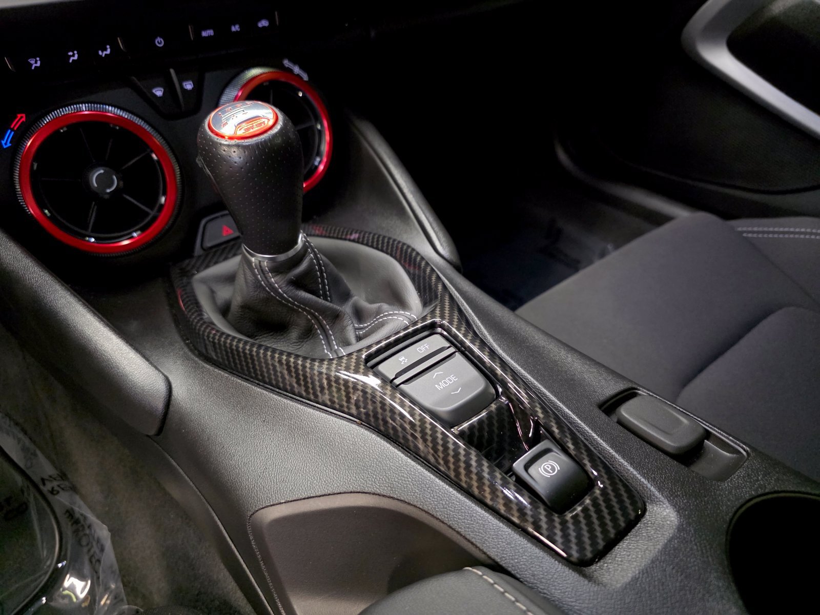 Used 2020 Chevrolet Camaro SS RWD image 28