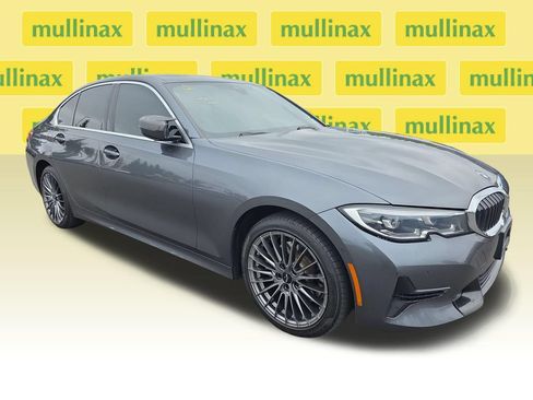 Used 2019 BMW 330i xDrive Sedan w/ Premium Package AWD/4WD image 1