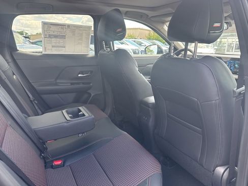 New 2026 Nissan Kicks SR w/ SR Premium Package AWD/4WD image 19