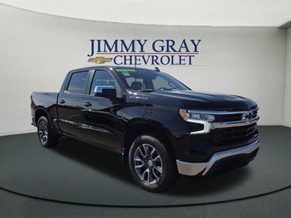 New 2025 Chevrolet Silverado 1500 LT w/ Leather Package