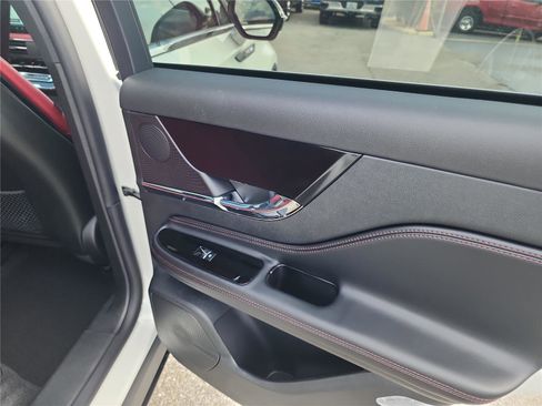 New 2026 Lincoln Corsair Reserve image 21