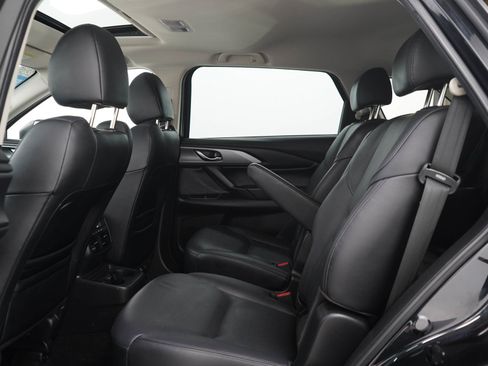 Used 2023 MAZDA CX-9 Touring AWD/4WD image 16