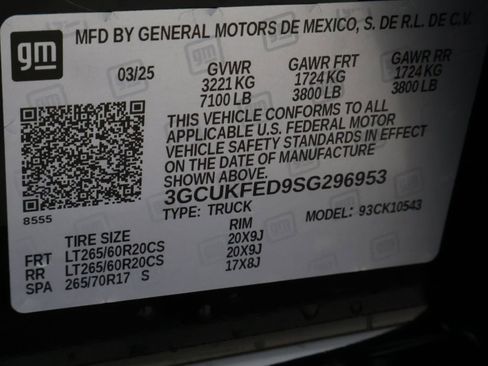 Used 2025 Chevrolet Silverado 1500 LT Trail Boss w/ Convenience Package II image 23