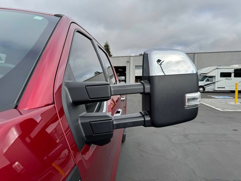 Used 2025 Ford F250 Lariat w/ Chrome Package AWD/4WD image 19