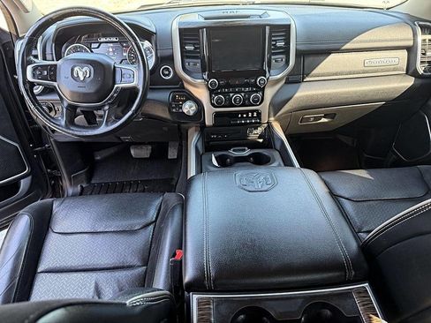 Used 2019 RAM 1500 Laramie image 10