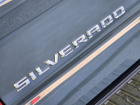 New 2026 Chevrolet Silverado 1500 LT w/ Texas Edition Plus RWD image 11