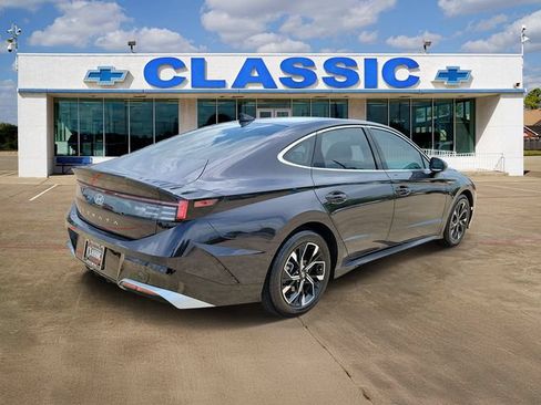 Used 2024 Hyundai Sonata SEL FWD image 7