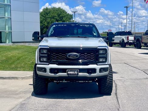 Used 2026 Ford F250 Lariat w/ Black Appearance Package AWD/4WD image 8