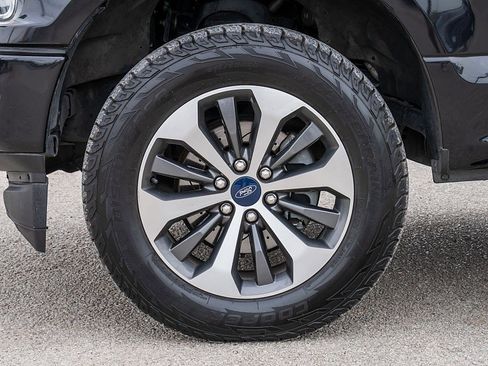 Used 2020 Ford F150 XL w/ Equipment Group 101A Mid RWD image 32