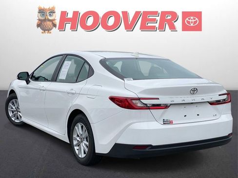 Used 2026 Toyota Camry LE FWD image 3
