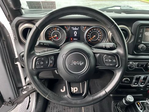 Used 2018 Jeep Wrangler Sport AWD/4WD image 14