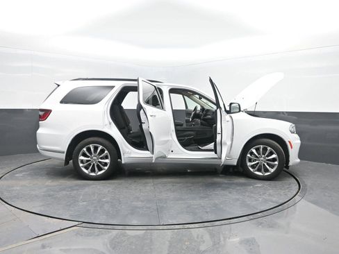 Used 2022 Dodge Durango SXT w/ Anodized Platinum Package image 43