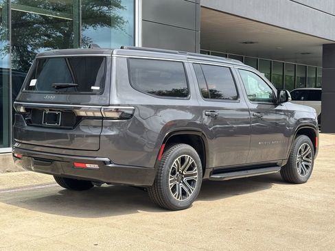New 2026 Jeep Grand Wagoneer 2WD image 3