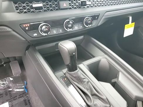 New 2025 Honda Accord SE image 18
