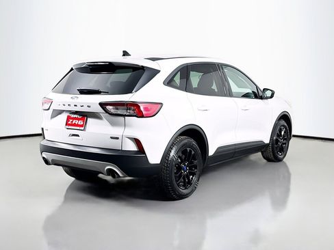 Used 2020 Ford Escape SE Sport image 5