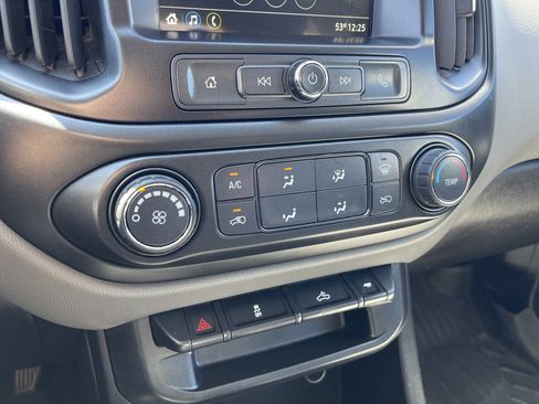 Used 2019 Chevrolet Colorado W/T w/ WT Convenience Package AWD/4WD image 15