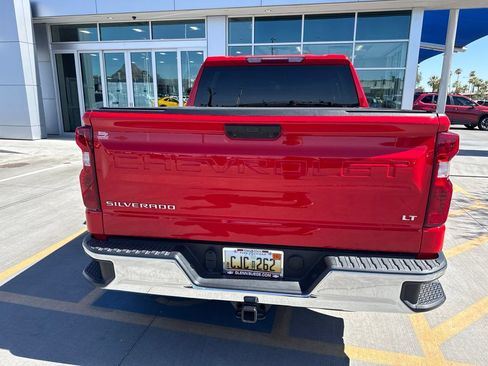 Used 2024 Chevrolet Silverado 1500 LT AWD/4WD image 14