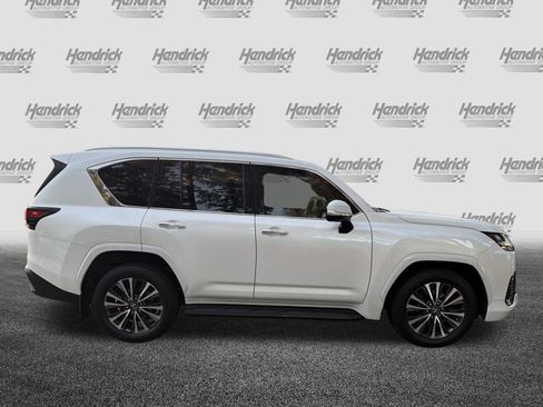 Used 2022 Lexus LX 600 4WD w/ Interior Upgrade Package image 10
